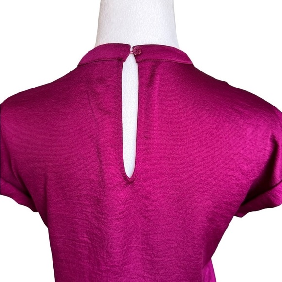 Express Women’s Short Sleeve Blouse size Small - Picture 7 of 17